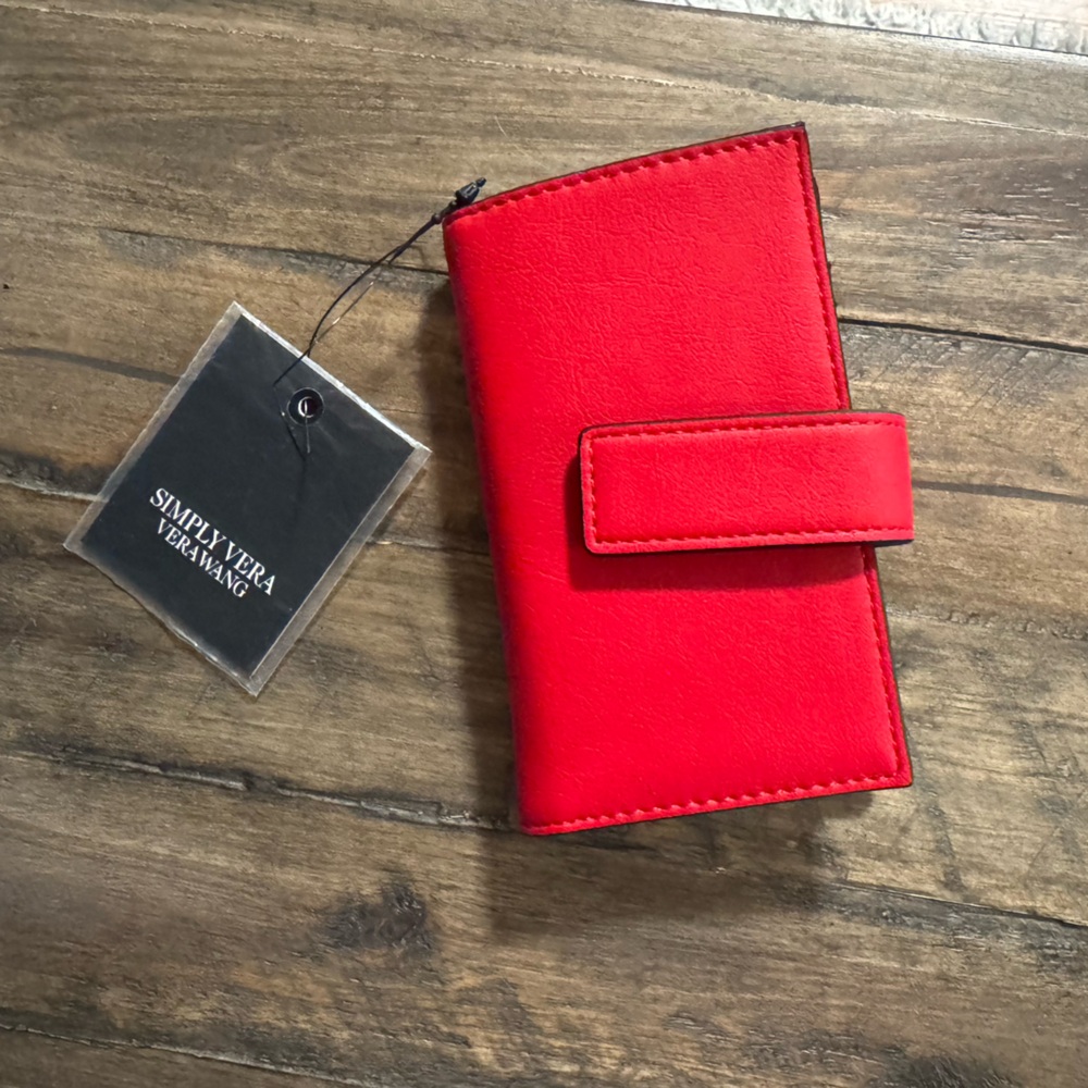 BRAND NEW Vera Wang Red Wallet